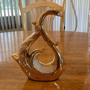 Collectible gold swan